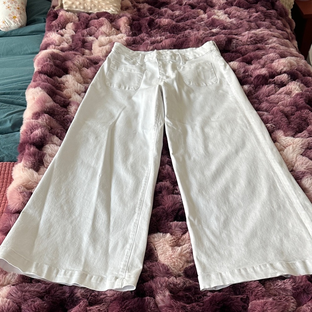 Kut from the Kloth White Wide Leg Jeans